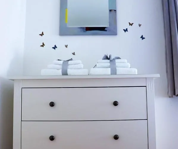 Apartament Spacious With Free Parking And Garden In Calm Area Zadar